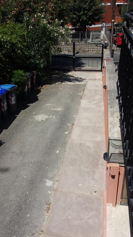 Le Streghe Di Roma Hotel Bagian luar foto
